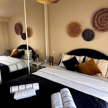 2p - Terrasse - Parking - * مينتون