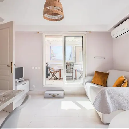 2p - Terrasse - Parking - Apartment *